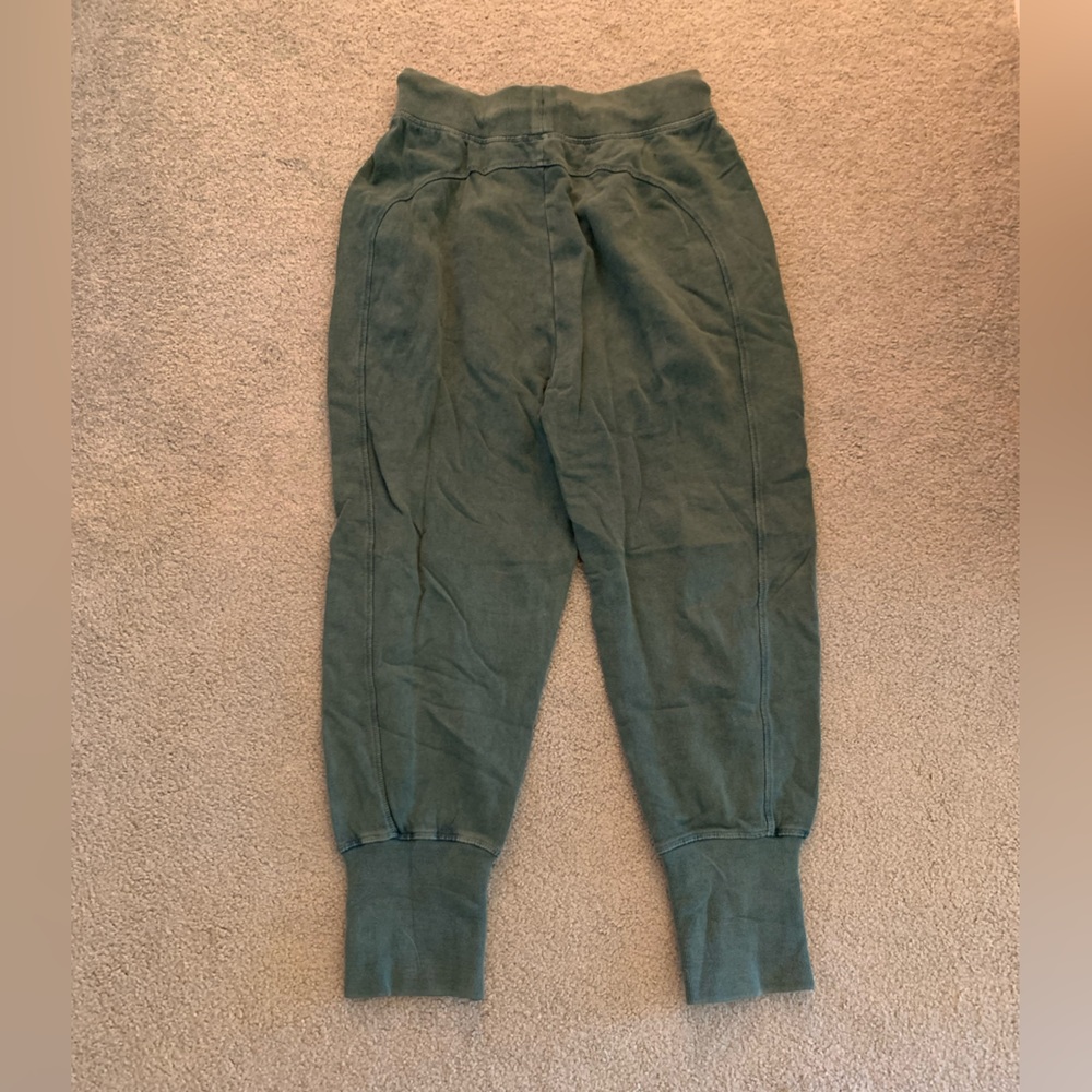 Sweaty Betty Green Sweatpants - Size S